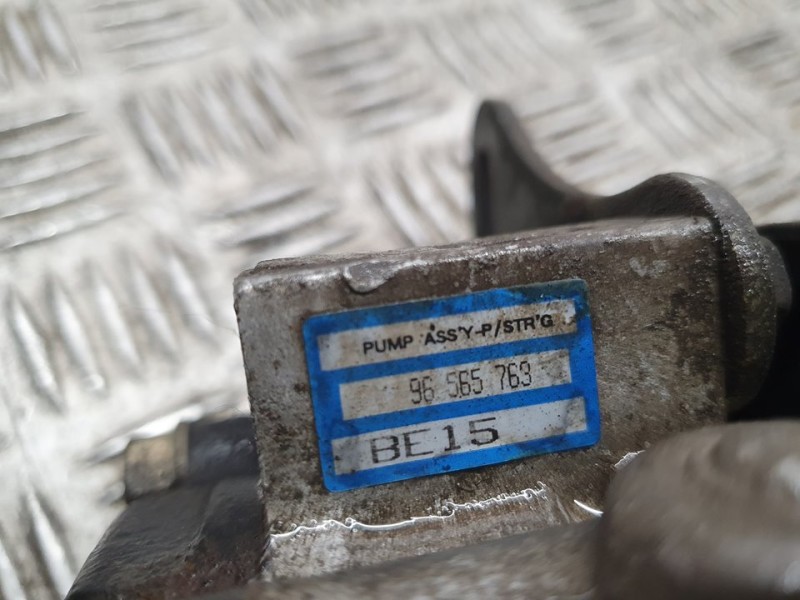 Recambio de bomba direccion para daewoo matiz cd referencia OEM IAM 96565763  