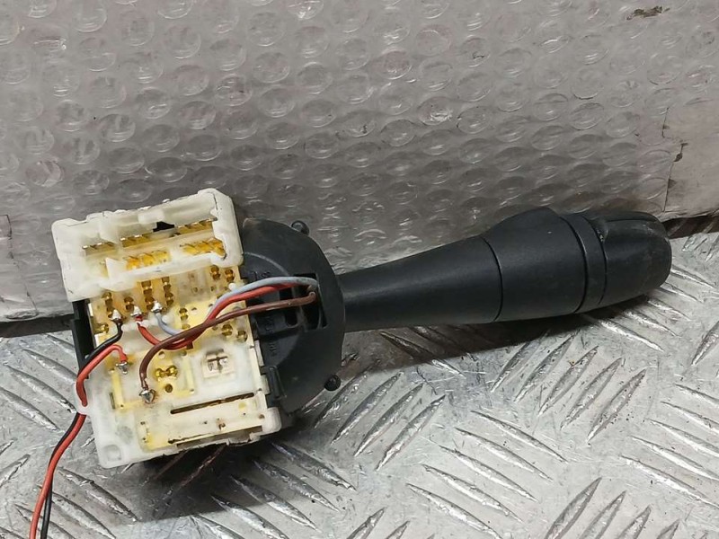 Recambio de mando luces para renault clio iv business referencia OEM IAM 255676085R  