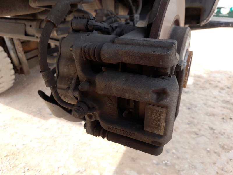 Recambio de pinza freno trasera derecha para opel combo furgoneta/monovolumen (k9) 1.5 d referencia OEM IAM 1608998980  