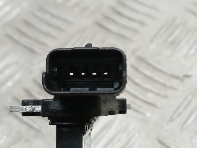 Recambio de caudalimetro para peugeot partner kasten furgon referencia OEM IAM 9677093080 AFH50M27 HITACHI