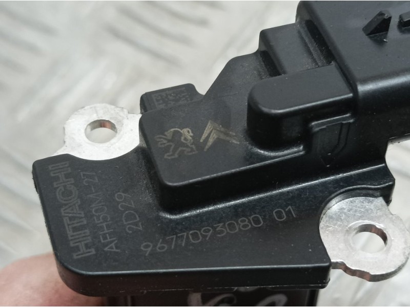 Recambio de caudalimetro para peugeot partner kasten furgon referencia OEM IAM 9677093080 AFH50M27 HITACHI
