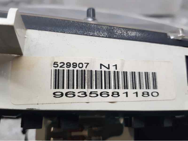 Recambio de cuadro instrumentos para citroën berlingo cumbre familiar referencia OEM IAM 9635681180  PATA ROTA