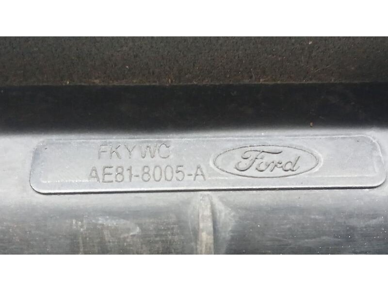Recambio de radiador agua para ford ka+ ultimate referencia OEM IAM AE818005A  