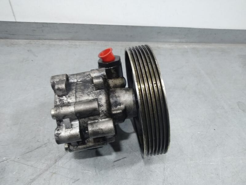 Recambio de bomba direccion para peugeot partner kasten l1 referencia OEM IAM 9685555580 7617955563 