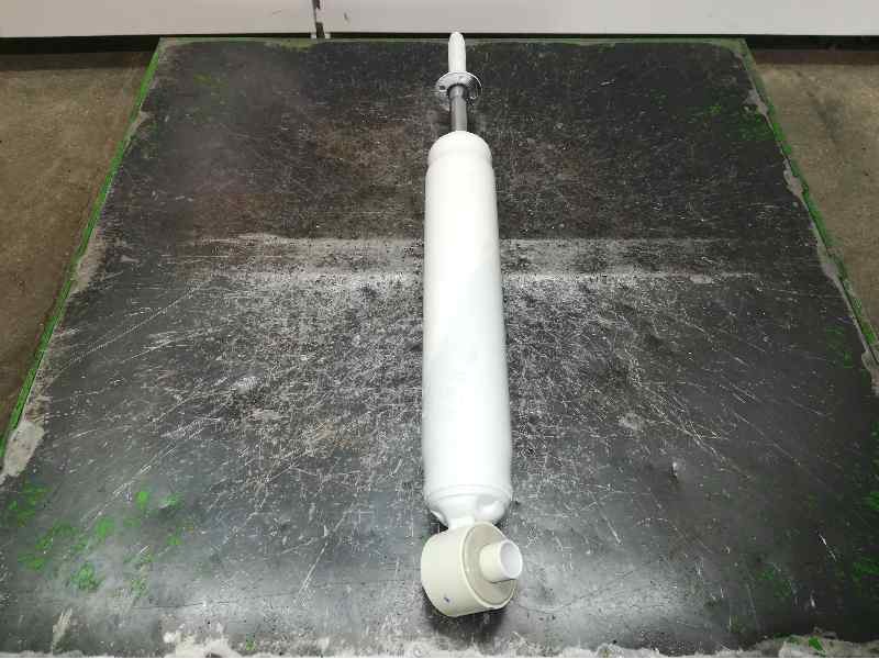 Recambio de amortiguador trasero para nissan terrano (wd21) referencia OEM IAM 5162 C1688 RANCHO RS 5000