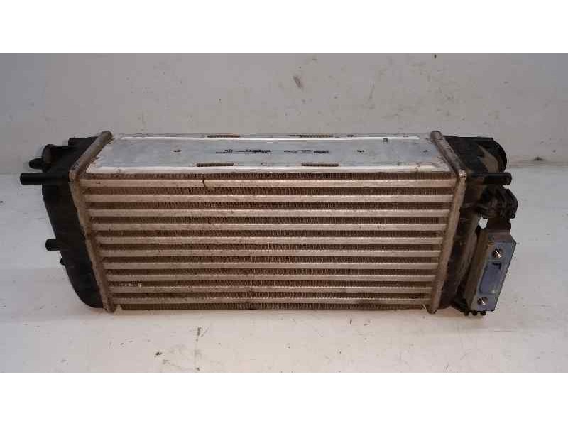 Recambio de intercooler para citroën c4 berlina collection referencia OEM IAM 992507ME 9656503980 VALEO