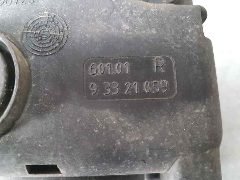 Recambio de faro antiniebla derecho para opel meriva cosmo referencia OEM IAM 93321059 60101 