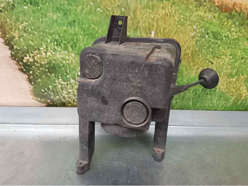 Recambio de faro antiniebla izquierdo para opel meriva cosmo referencia OEM IAM 93321058 60101 