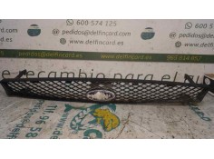 Recambio de rejilla delantera para ford focus berlina (cak) 1.8 tddi turbodiesel cat referencia OEM IAM  1000002652329 