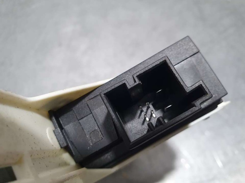 Recambio de motor elevalunas delantero derecho para audi a6 allroad quattro (4fh) 3.0 tdi referencia OEM IAM 4F0959802D 99700820