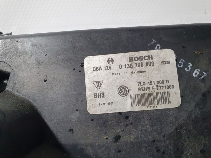 Recambio de electroventilador para audi q7 (4l) 4.2 fsi referencia OEM IAM 7L0121203G 0130706809 BOSCH