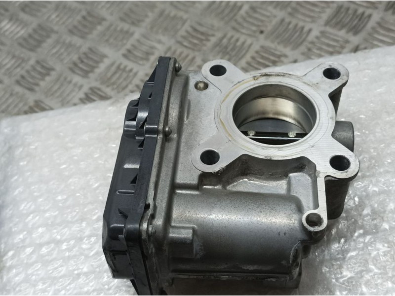 Recambio de caja mariposa para renault captur zen referencia OEM IAM H8201171266 161206038R 