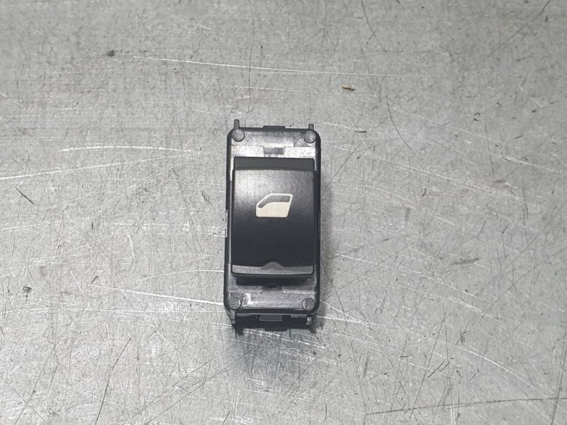 Recambio de mando elevalunas delantero derecho para peugeot 208 (p2) allure referencia OEM IAM 98044803ZD  