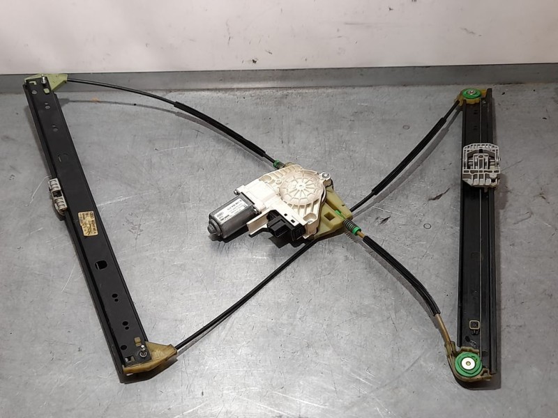 Recambio de elevalunas delantero izquierdo para audi q7 (4l) 4.2 fsi referencia OEM IAM 4L0959801B  ELECTRICO 6 PINES