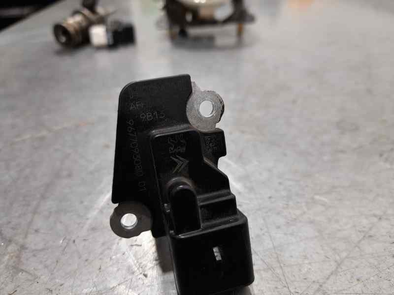 Recambio de caudalimetro para peugeot 2008 (--.2013) signature referencia OEM IAM 967709308001  