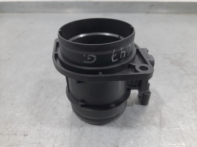 Recambio de caudalimetro para audi a3 sportback (8va, 8vf) 1.6 tdi referencia OEM IAM 04L906461B 5WK98102 CONTINENTAL