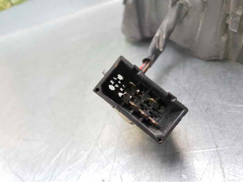 Recambio de retrovisor derecho para audi a4 berlina (b5) 1.9 tdi referencia OEM IAM  5 PINS ELECTRICO