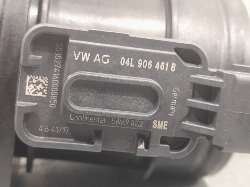 Recambio de caudalimetro para audi a3 sportback (8va, 8vf) 1.6 tdi referencia OEM IAM 04L906461B 5WK98102 CONTINENTAL