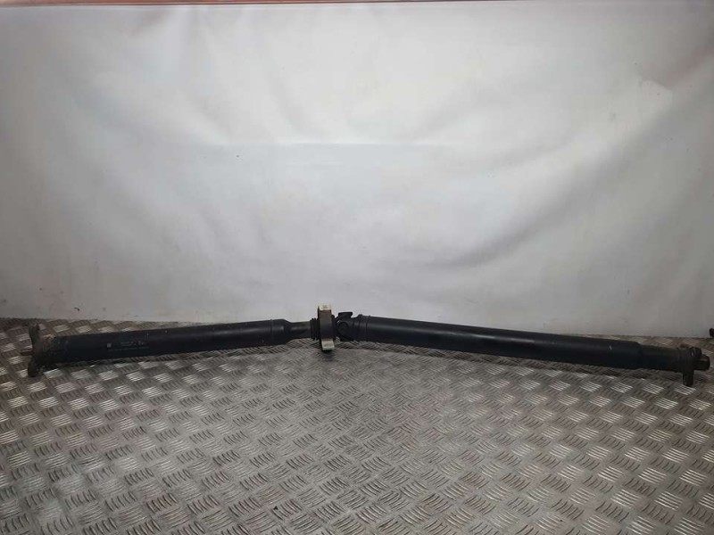 Recambio de transmision central para bmw serie 1 lim. (f20/f21) 116i referencia OEM IAM 865106104 6464357 TRASERA