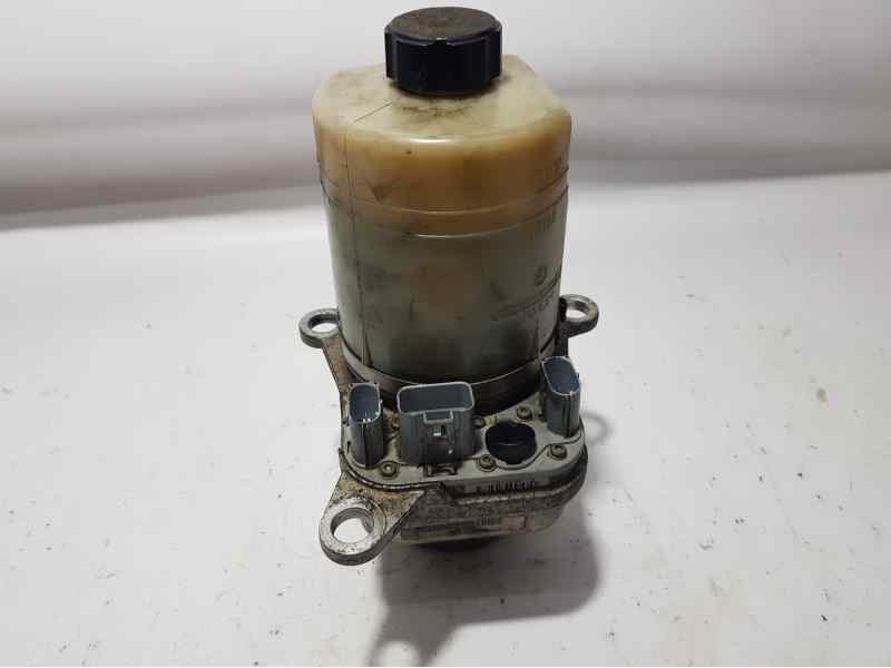 Recambio de bomba direccion electrica para ford focus c-max (cap) trend (d) referencia OEM IAM 4M513K514AD  CARCASA DONDE ENGANC