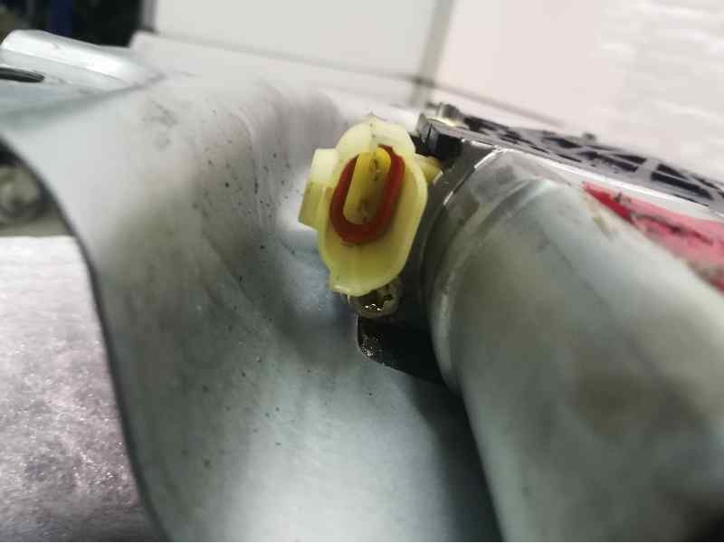 Recambio de elevalunas trasero derecho para hyundai elantra (xd) 2.0 crdi cat referencia OEM IAM F00S1A2102 2 PINS ELECTRICO Y05