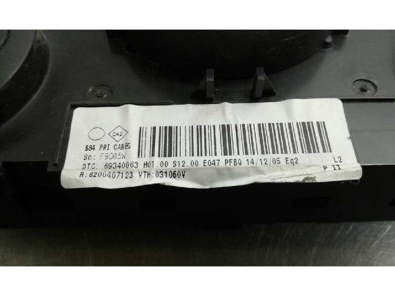 Recambio de mando climatizador para renault megane ii berlina 5p 1.5 dci diesel referencia OEM IAM 69340063  8200407123