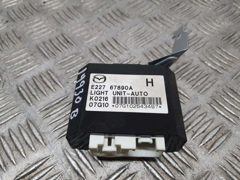 Recambio de modulo electronico para mazda cx-7 (er) luxury referencia OEM IAM E22767890A  