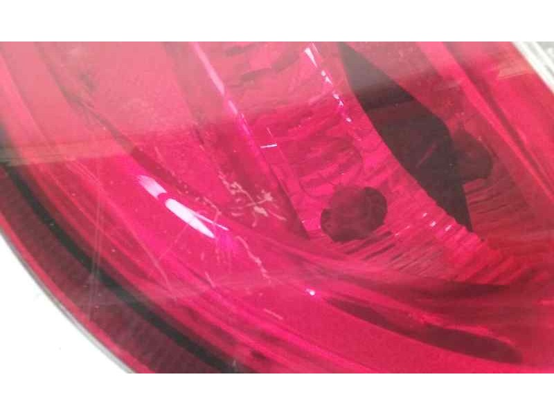 Recambio de piloto trasero derecho para hyundai i30 classic referencia OEM IAM  POCO ROZADO 