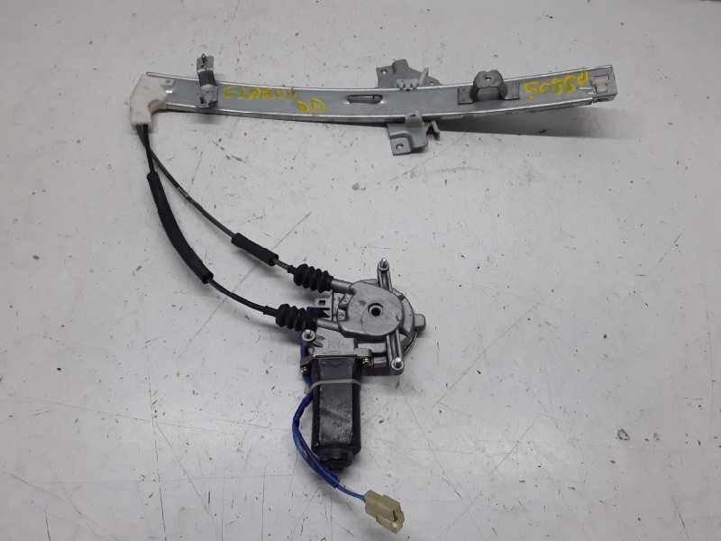 Recambio de elevalunas delantero derecho para kia clarus 2.0 glx family familiar referencia OEM IAM  2 PINES 