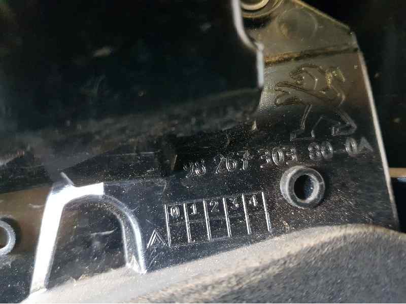 Recambio de piloto trasero derecho para peugeot 2008 (--.2013) signature referencia OEM IAM 9826730380  EXTERIOR