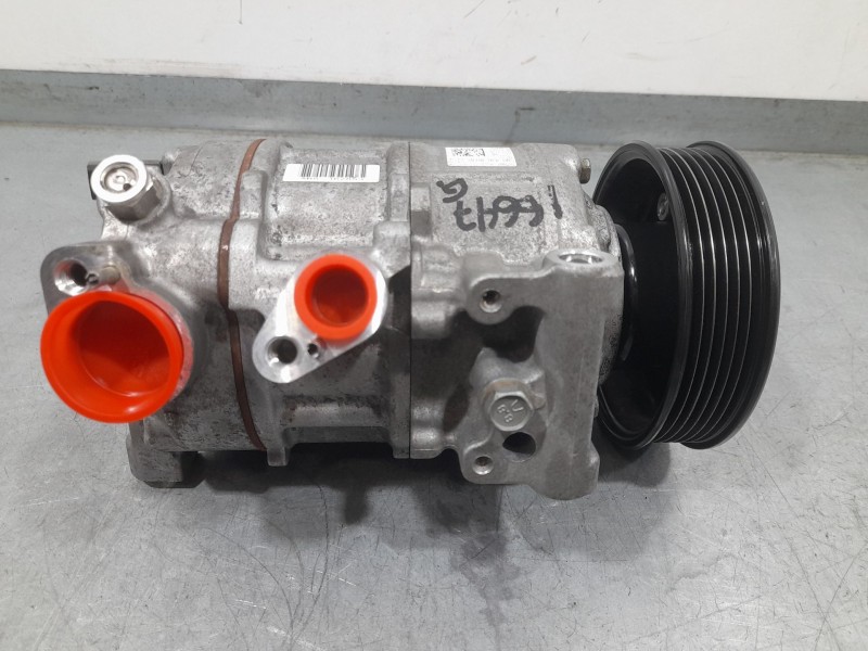 Recambio de compresor aire acondicionado para audi a3 sportback (8va, 8vf) 1.6 tdi referencia OEM IAM 5Q0816803D 757201708 DENSO