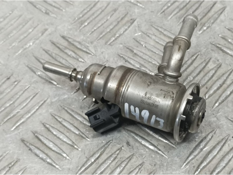 Recambio de inyector adblue para peugeot rifter allure standard referencia OEM IAM 9842811780  