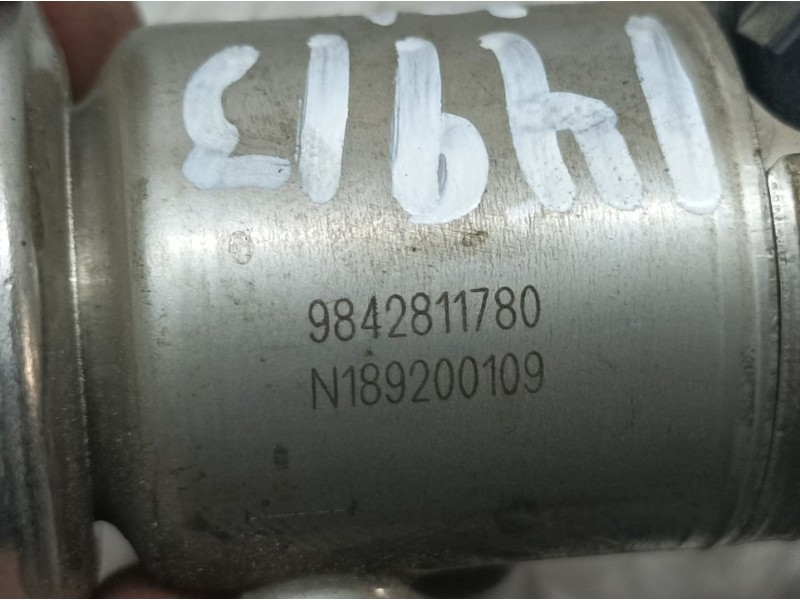 Recambio de inyector adblue para peugeot rifter allure standard referencia OEM IAM 9842811780  