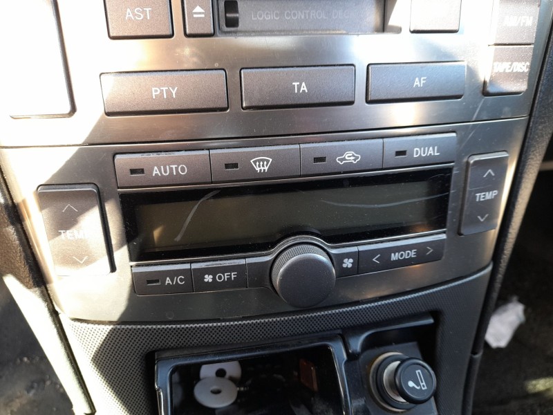 Recambio de mando climatizador para toyota avensis (_t25_) 2.2 d-4d (adt251_) referencia OEM IAM 5590005200  