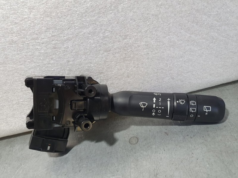 Recambio de mando limpia para kia picanto (ja) gt line referencia OEM IAM 4D53P51000 93420G6550 