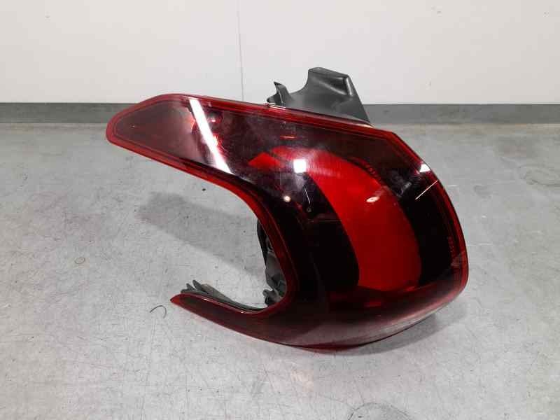 Recambio de piloto trasero izquierdo para peugeot 2008 (--.2013) signature referencia OEM IAM 9826730480  EXTERIOR