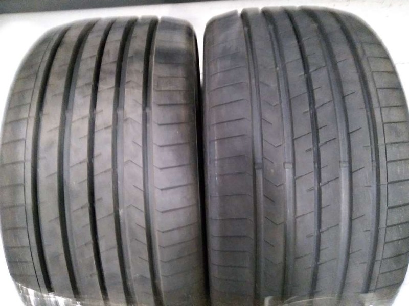 Recambio de neumatico pareja para neumaticos nuevos - referencia OEM IAM 2753519100Y 275/35/19/100Y LANVIGATOR