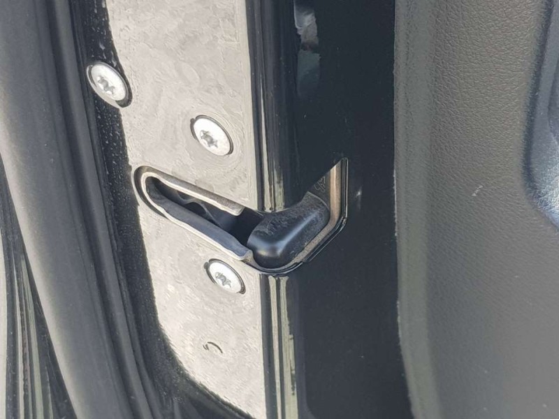 Recambio de cerradura puerta delantera izquierda para mercedes-benz clase cla (c118) coupe cla 200 d referencia OEM IAM A0997203