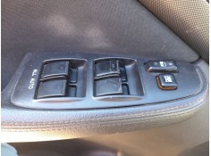 Recambio de mando elevalunas delantero izquierdo para toyota avensis (_t25_) 2.2 d-4d (adt251_) referencia OEM IAM 8482005090  