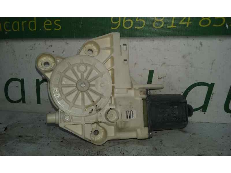Recambio de motor elevalunas delantero izquierdo para ford focus lim. (cb4) trend referencia OEM IAM  2 PIN ELECTRICO