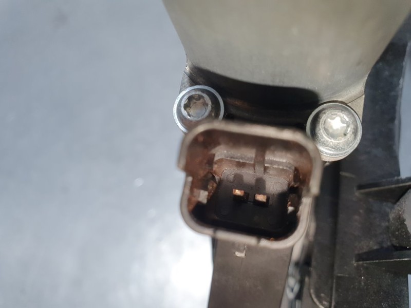 Recambio de elevalunas delantero derecho para peugeot 308 active pack bluehdi 130 s&s referencia OEM IAM 9830815180 E22351104 EL