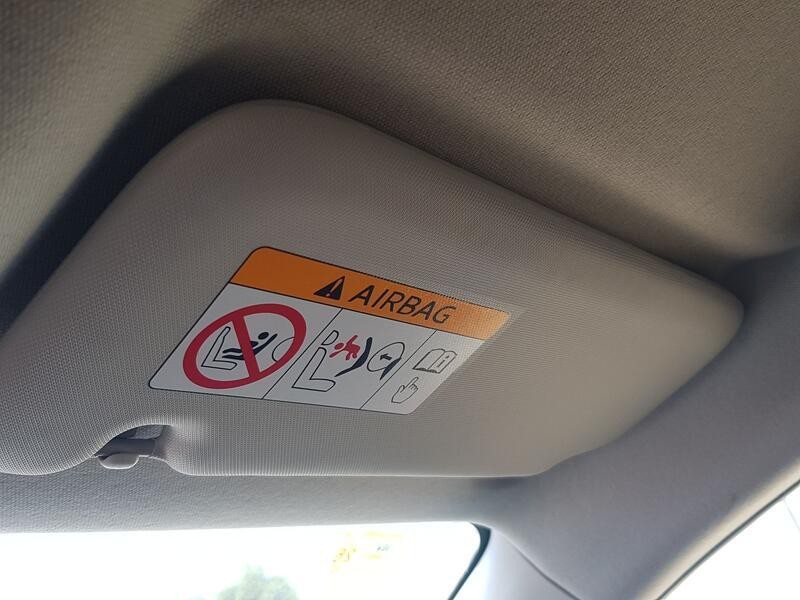 Recambio de parasol derecho para mazda cx-30 (dm) skyactiv-x m hybrid referencia OEM IAM BDMA69270B75  