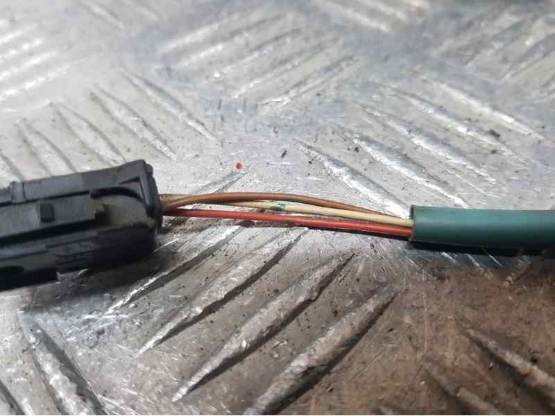 Recambio de retrovisor izquierdo para citroën c2 furio referencia OEM IAM 12363750  ELECTRICO