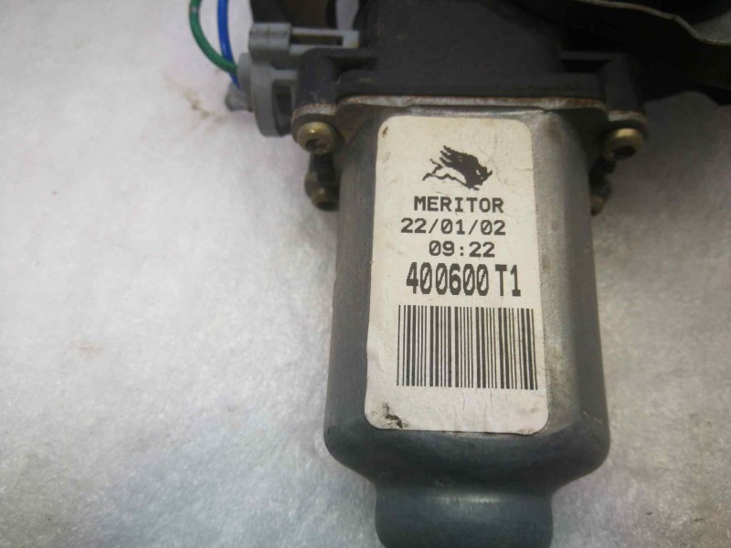 Recambio de elevalunas delantero derecho para nissan almera (n16/e) acenta referencia OEM IAM 400600T1 400600T1 DOS PINS