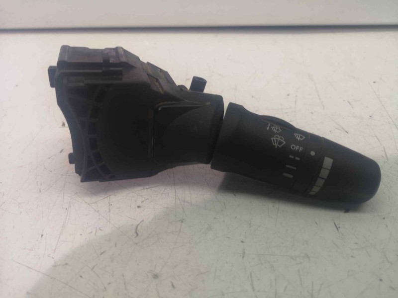 Recambio de mando limpia para nissan almera (n16/e) acenta referencia OEM IAM 25260AV710  