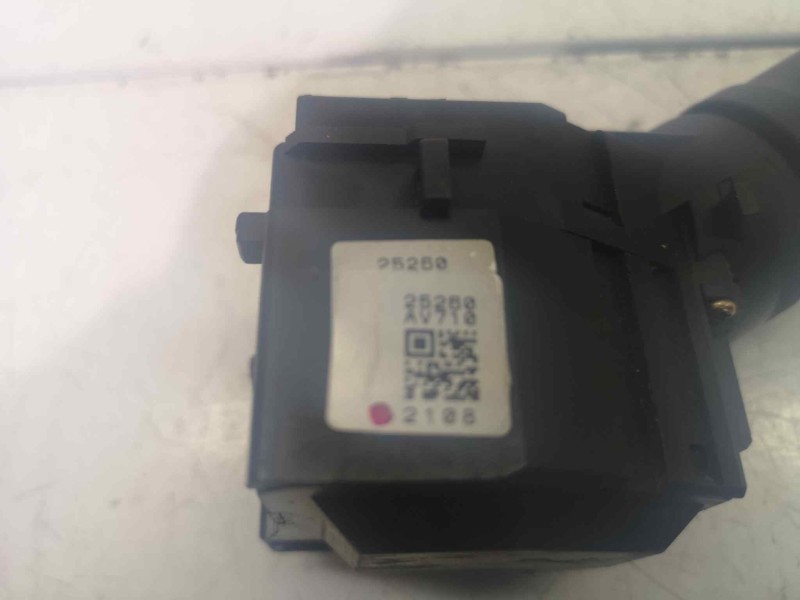 Recambio de mando limpia para nissan almera (n16/e) acenta referencia OEM IAM 25260AV710  