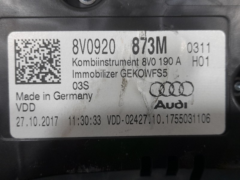 Recambio de cuadro instrumentos para audi a3 sportback (8va, 8vf) 1.6 tdi referencia OEM IAM 8V0920873M  