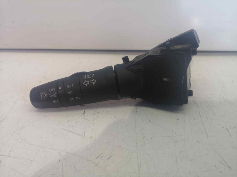 Recambio de mando luces para nissan almera (n16/e) acenta referencia OEM IAM 26540AV600  