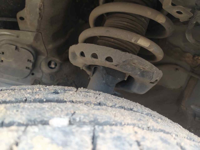 Recambio de amortiguador delantero izquierdo para kia xceed drive referencia OEM IAM 54651J7RA0  