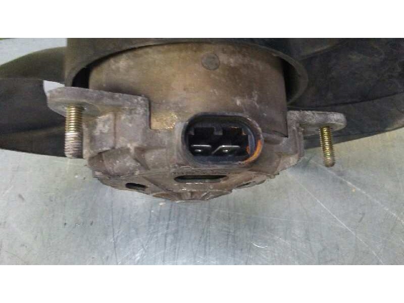 Recambio de electroventilador para renault rapid/express (f40) 1.9 d familiar (f40p) referencia OEM IAM 7700784652  GATE